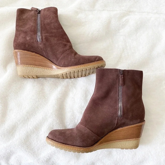 Cole Haan Rayna Suede Wedge Bootie Chestnut Brown Women Size 9.5 B - Picture 4 of 11